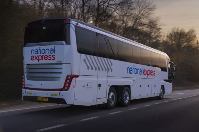 London: Heathrow Airport to Southampton One-Way Bus Transfer - Cancellation and Payment Options