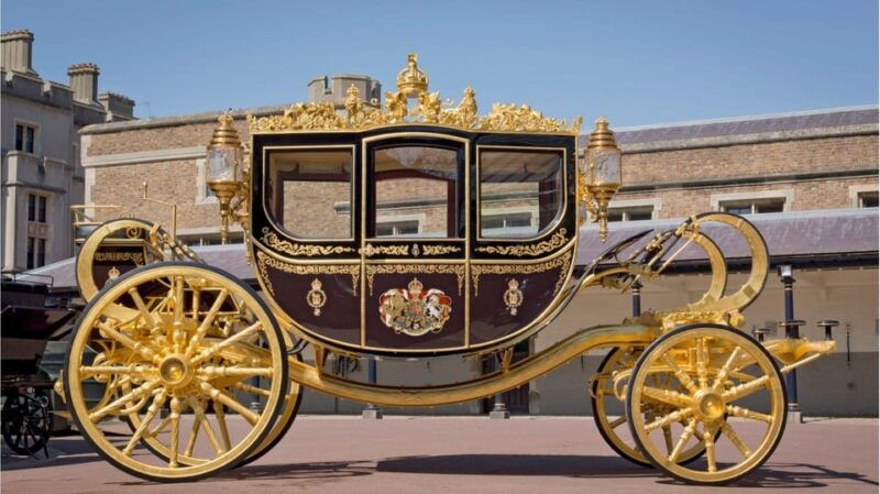London Highlights Tour & Buckingham Palace Royal Mews Ticket - Good To Know