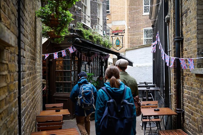 London Historical Pub Tour: Traditional British Food & Ales - Tour Duration and Meeting Point