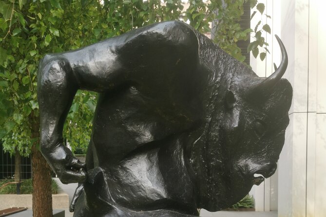 London Historical Sightseeing Walking Tour - Bull and the Dragon - Tour Overview