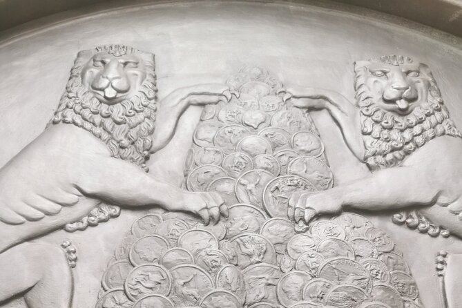 London Historical Sightseeing Walking Tour - Bull and the Dragon - Price Details