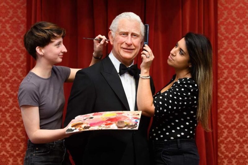 London: Hop-on Hop-off Bus Tour and Madame Tussauds Ticket - Good To Know