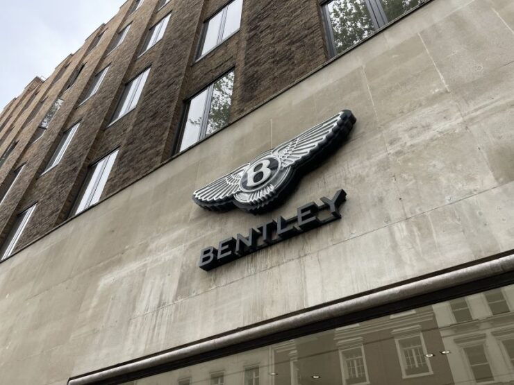 London: Ian Fleming Tour - the World of James Bond Locations - Ian Flemings Life