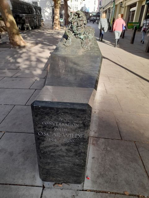 London: Iconic Theatres Walking Tour - Common Questions