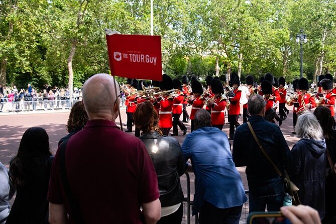 London in a Day Tour: Westminster, Tower of London & River Cruise - Dissatisfaction With Tour Guide and Customer Service