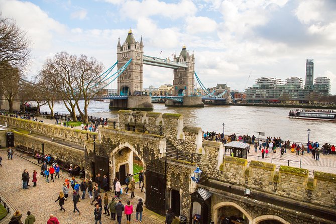 London in One Day Tour With Changing of the Guard With London Eye Option - Traveler Tips