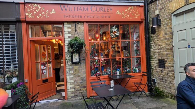London: Independent Shops - Gifts and History - FAQ  