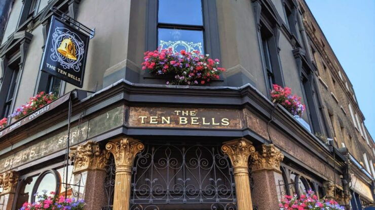 London: Jack the Ripper Private Self-guided Walk - Experience