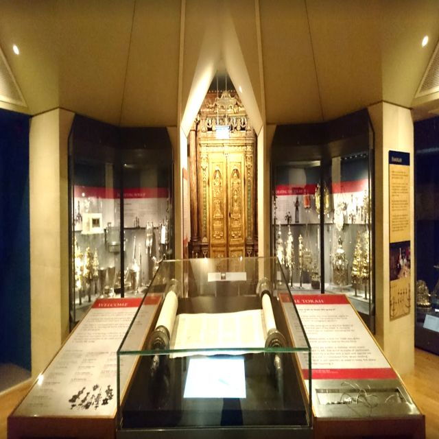 London: Jewish Museum Private Tour With Skip-The-Line Entry - Options for Extended Tours
