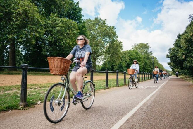 London: Landmarks and Gems Bike Ride With Historic Pub Visit - Customer Reviews