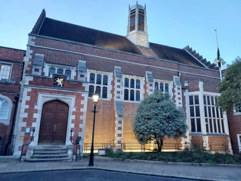 London: Legal Walking Tour of Inns of Court and Royal Courts - Good To Know