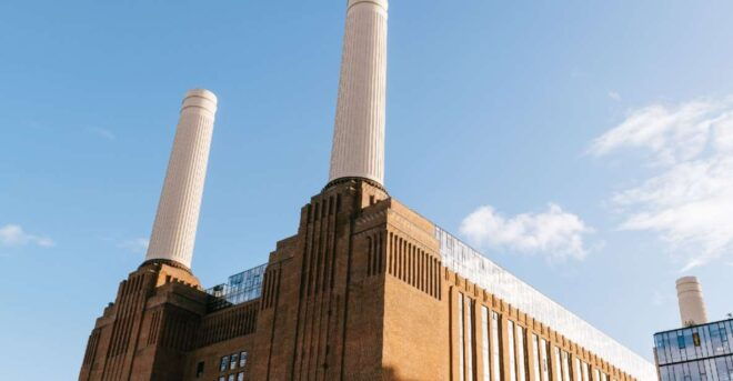 London: Lift 109 Entry Ticket at Battersea Power Station - The Sum Up