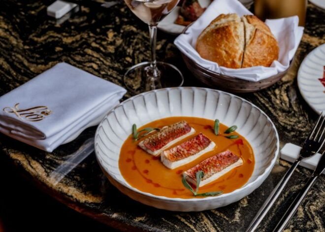 London: Lio London Immersive Cabaret! - Dining and Show Details