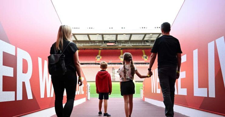 London - Liverpool FC Anfield Stadium & Museum Rail Day Tour - Experience Highlights