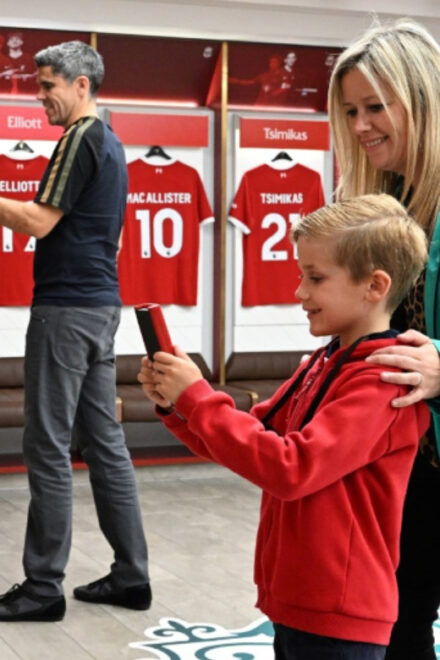 London - Liverpool FC Anfield Stadium & Museum Rail Day Tour - Itinerary Details