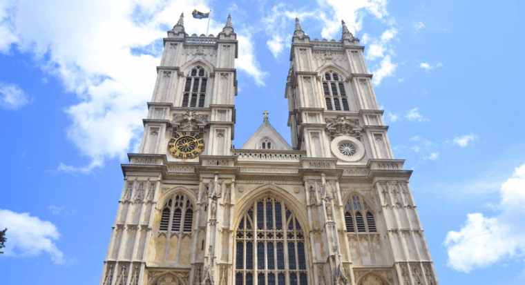 London: London Sightseeing Walking Tour with 30+ Sights - Why It Works: The Value of a Well-Organized, All-in-One Tour