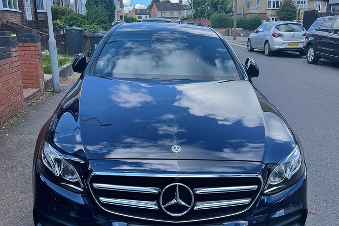 London Luton Airport To Central London Transfer - Private Airport Transfer With Professional Chauffeur