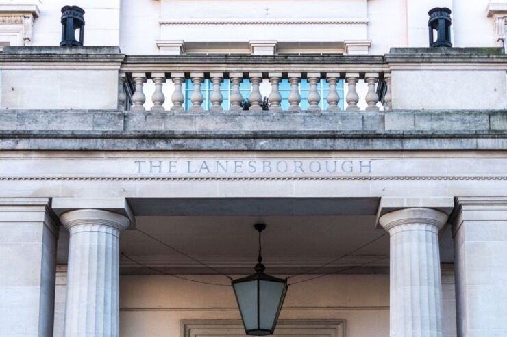 London: Luxurious Mayfair City Exploration Game - Activity Details and Booking Information