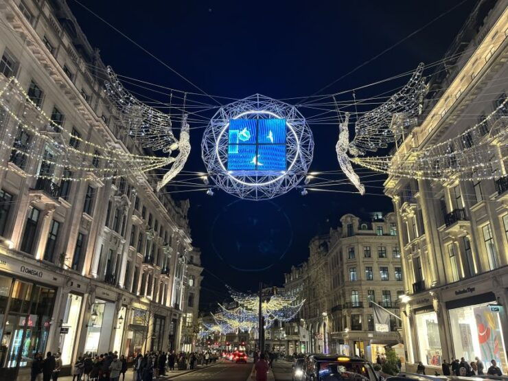London: Magical Christmas Walking Tour - Activity Details and Highlights