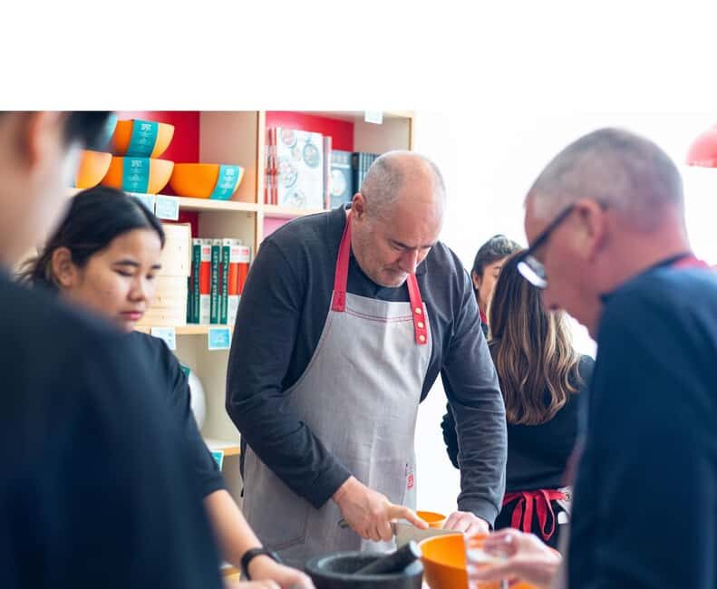 London: Malaysian Cooking Class with Wine - Good To Know