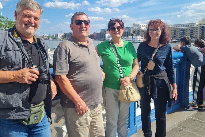 London Markets Private Black Cab Tour with Hotel Pick up - FAQ