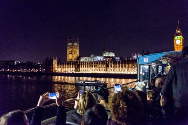 London: Nighttime Open-Top Bus Sightseeing Tour - Inclusions and Amenities