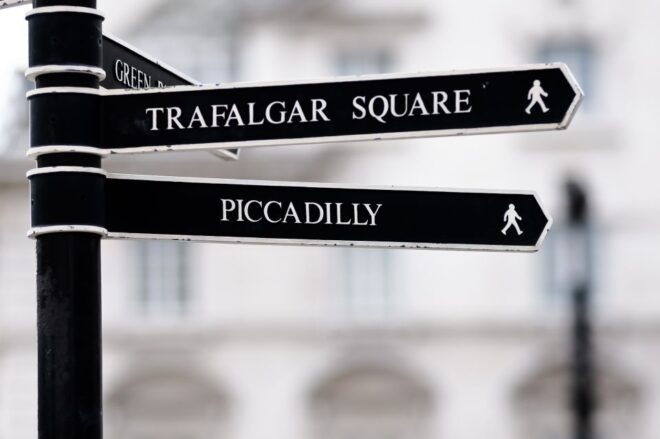 London: Notting Hill, Downtown & Markets Private Tour - Inclusions