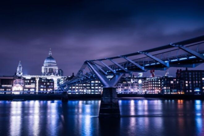 London: NYE Silver Sockeye on River Thames With Live Band - Full Description of the Activity