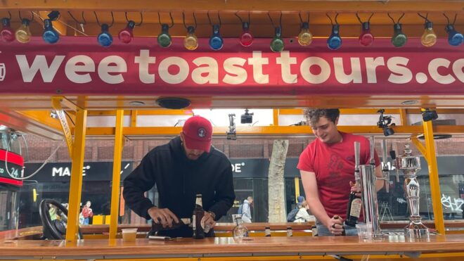 London: Piccadilly and Soho Beer Bike Tour - Customer Feedback