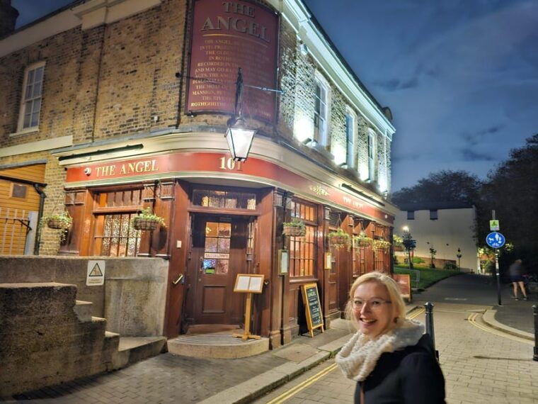 London: Pilgrims and Pirates Historical Pub Tour - Frequently Asked Questions