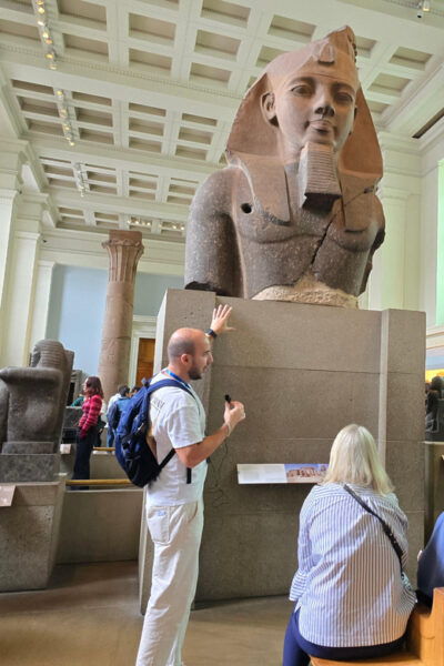 London: Private British Museum Guided Tour in Romanian - Frequently Asked Questions