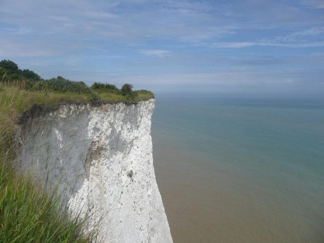 London: Private Dover Castle and White Cliffs Tour - Scenic White Cliffs