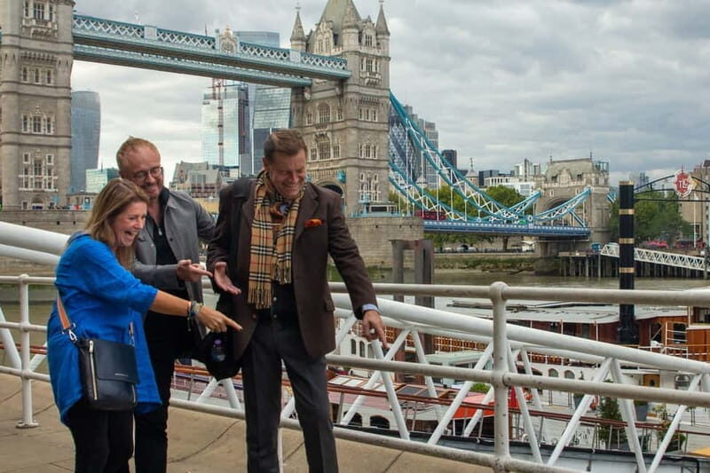 London: Private & Personalized Tour with a Local Insider - Why Choose a Private & Personalized Tour?