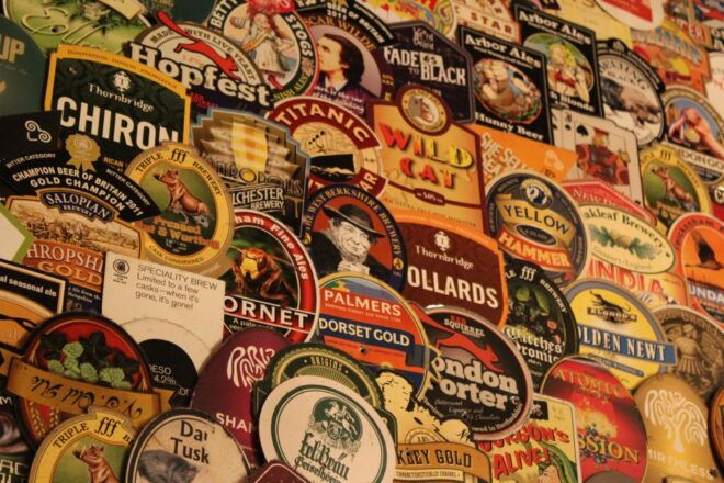 London: Private Pub Tour - Explore Hidden Drinking Gems in the City