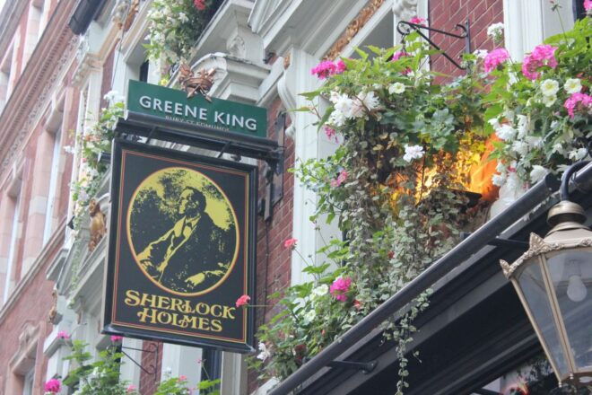 London: Private Pub Tour - Discover Pubs Cultural Significance in Britain
