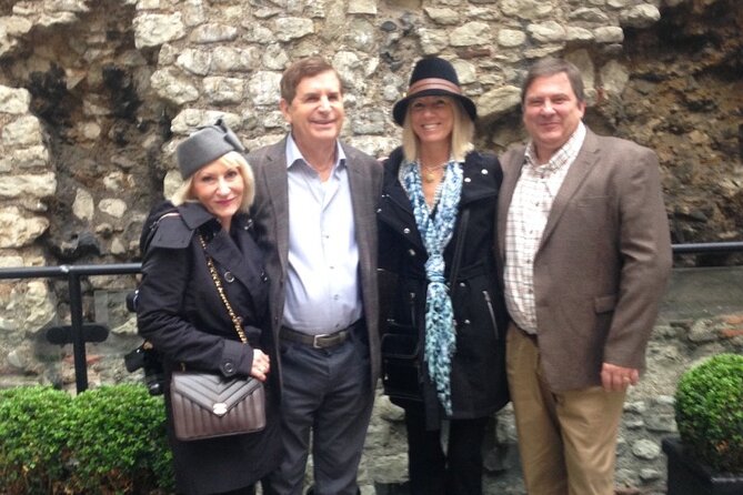 London Private Sightseeing Tour by Traditional Black Cab - Background