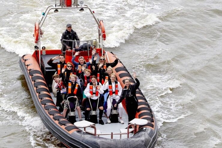 London: Private Speedboat Hire Through the Heart of the City - Booking Details and Cancellation Policy