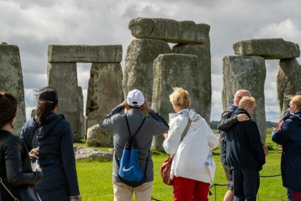 London: Private Stonehenge and Windsor Castle Tour - What to Expect