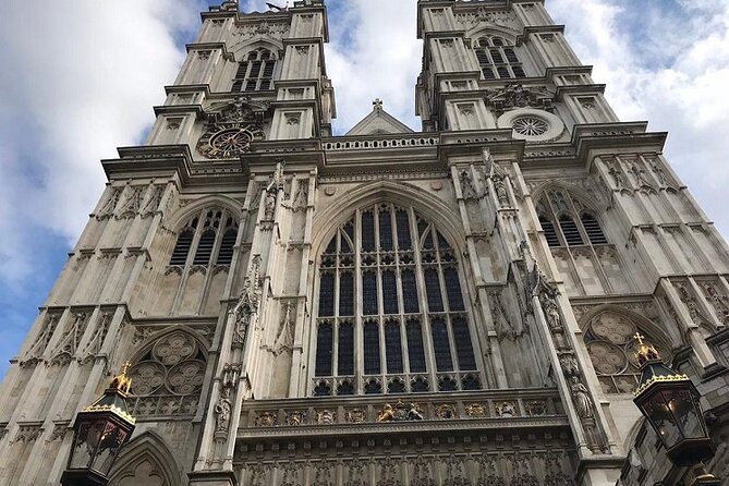 London Private Walking Tour With Brazilian Portuguese Guide - Tour Overview