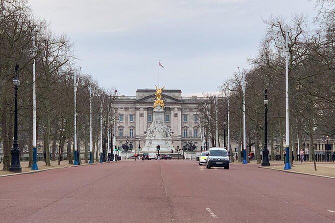 London Private Walking Tour With Brazilian Portuguese Guide - Cancellation Policy