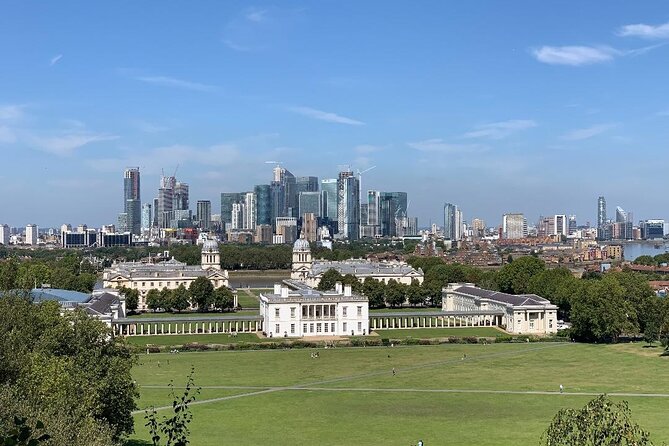 London Private Walking Tour With Brazilian Portuguese Guide - Directions