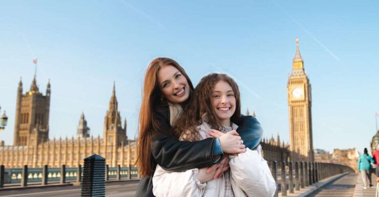 London: Professional Photoshoot at Westminster and Big Ben - Experience Highlights