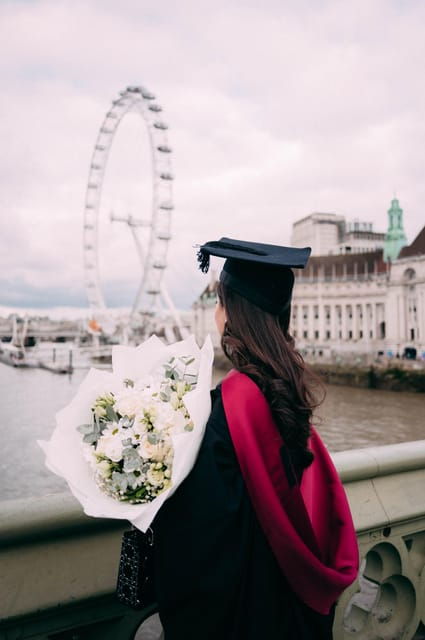 London: Professional Photoshoot to create special moments - Who Would Love This Experience?  