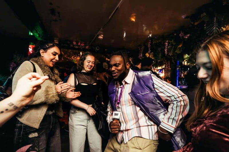 London Pub Crawl: Ultimate Central London Night Out - The Sum Up