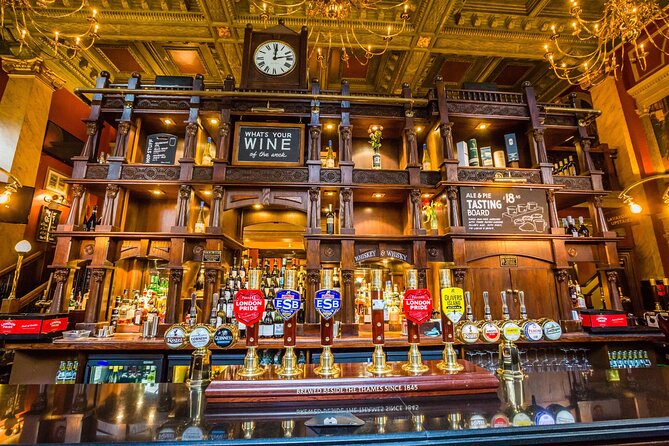 London Pub Walking Tour: Sip, Explore, and Learn Cockney Slang - Tasting Local Beers and Ciders