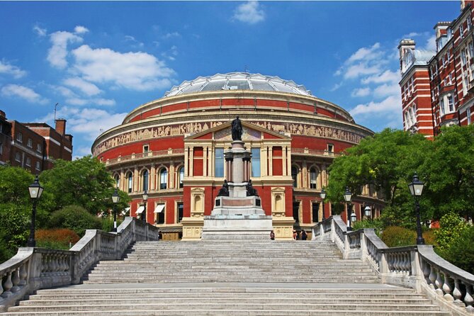 London: Queen & Freddie Mercury Outdoor Escape Game - Enjoy the Flexibility of the Game