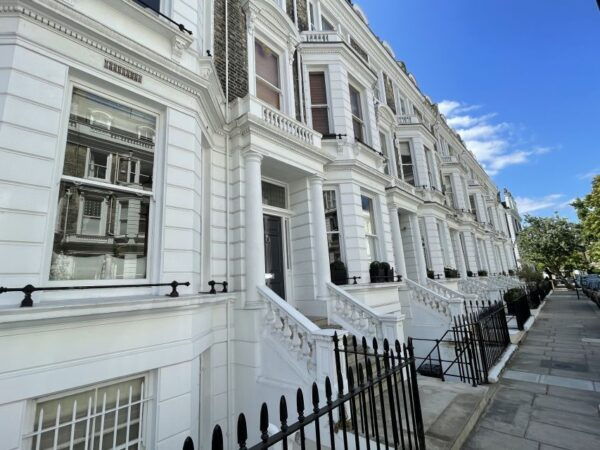 London: "Queen" Highlights Walking Tour - Common Questions