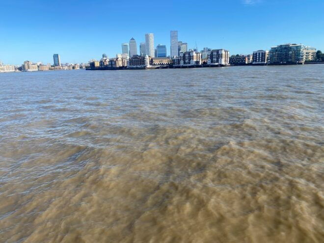 London River Walk and Hidden Gems Pub Hopping Experience - Preparation and Requirements