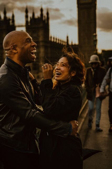 London: Romantic Photoshoot In Iconic Landmarks - Good To Know