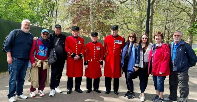 London: Royal Family and Changing of the Guards Walking Tour - Additional Information